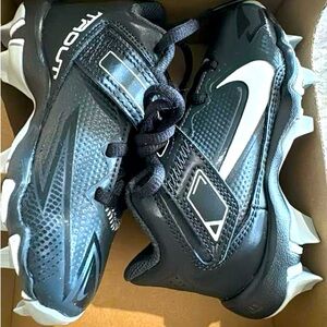 Nike Youth Force Trout 8 Keystone Mid RM Baseball Cleats